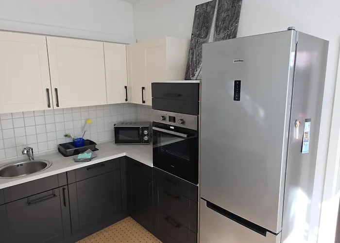 Ferien- Und Gaestewohnung Mit Ac *